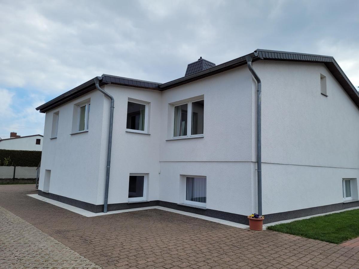 Апартаменты Fewo Zwei Plus Цинновиц Экстерьер фото